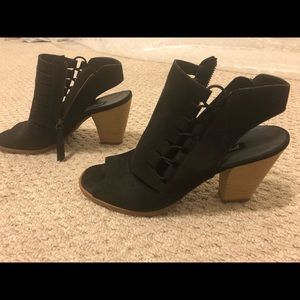 Paul Green black peep toe shoes
